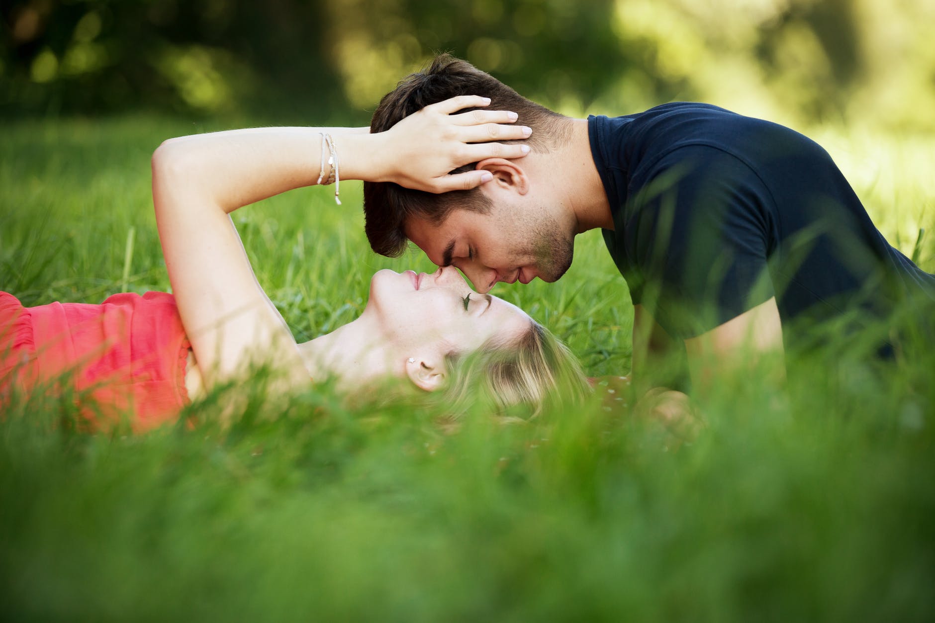 5 Ways To Be The Most Perfect Girlfriend He’s Ever Had