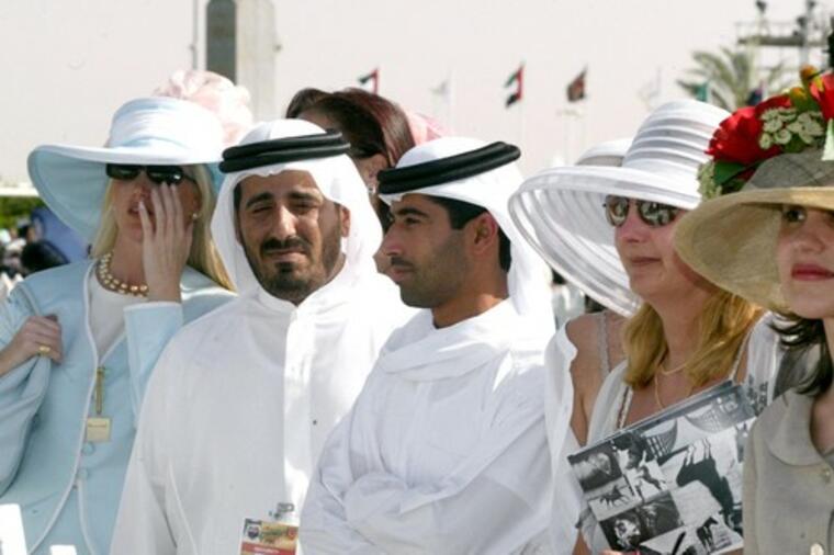 POGLEDAJTE TAMNU STRANU MOĆNOG DUBAIJA