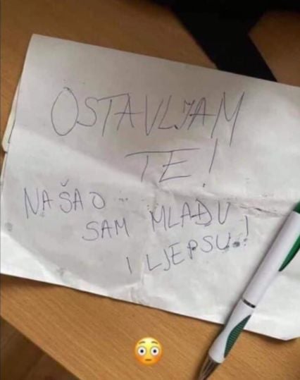 Profesor matematike ostavio poruku svojoj ženi:“Draga ženo, Sigurno shvaćaš da su ti 54 godine, ja imam određene potrebe koje ti jednostavno više ne možeš kvalitetno i u potpunosti